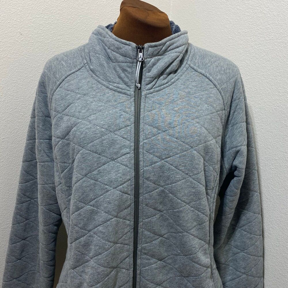 L.L. Bean Women's Faux Fur Lined Quilted Grey Coat Jacket Size Large - Picture 2 of 9